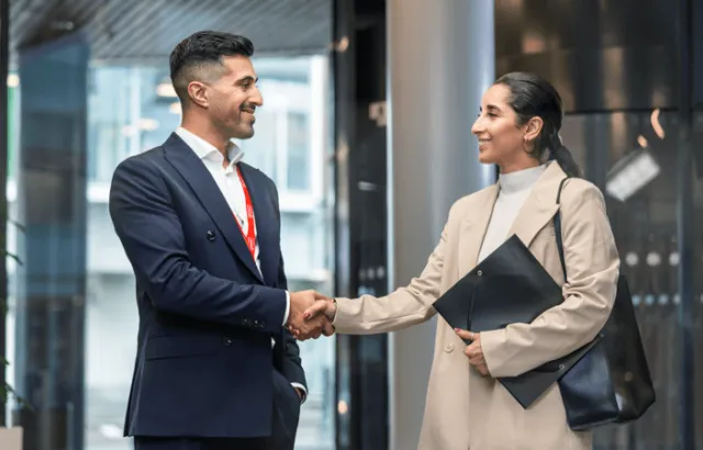 B2B people deal